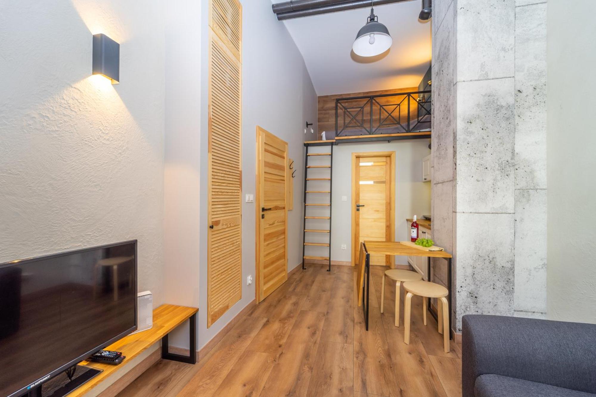 Апартаменты Mini Loft W Starym Browarze Гданьск Экстерьер фото